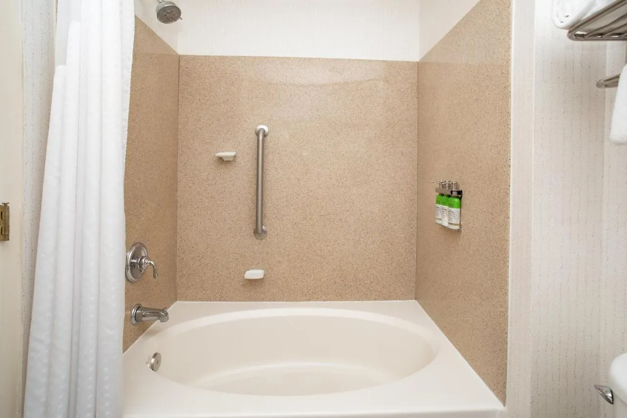 Holiday Inn & Suites Goodyear - West Phoenix Area By Ihg